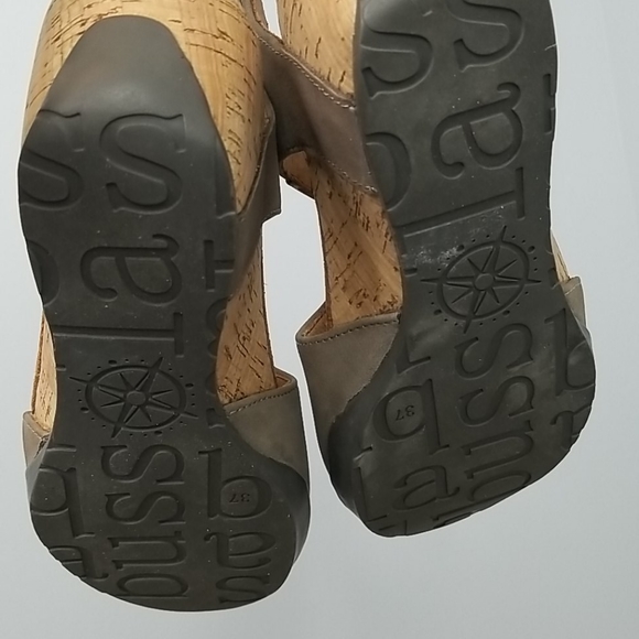 BUSSOLA 6.5 Taupe Wedge Noella Sandals - Picture 9 of 13